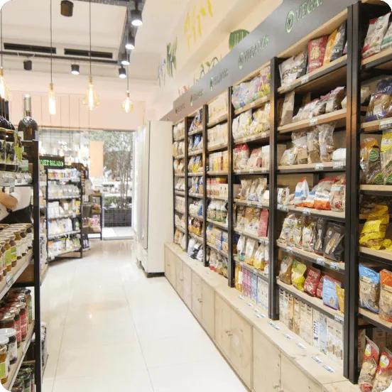 Coquito's Natural Market - Pasillos y productos orgánicos