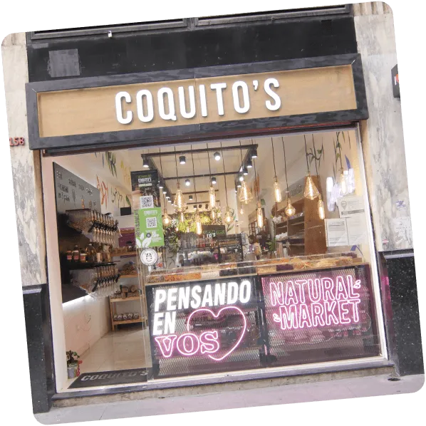 Coquito's Natural Market - Exhibidores saludables